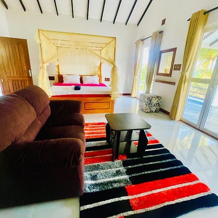 Maha Oya Lodge Wayikkal Exteriér fotografie